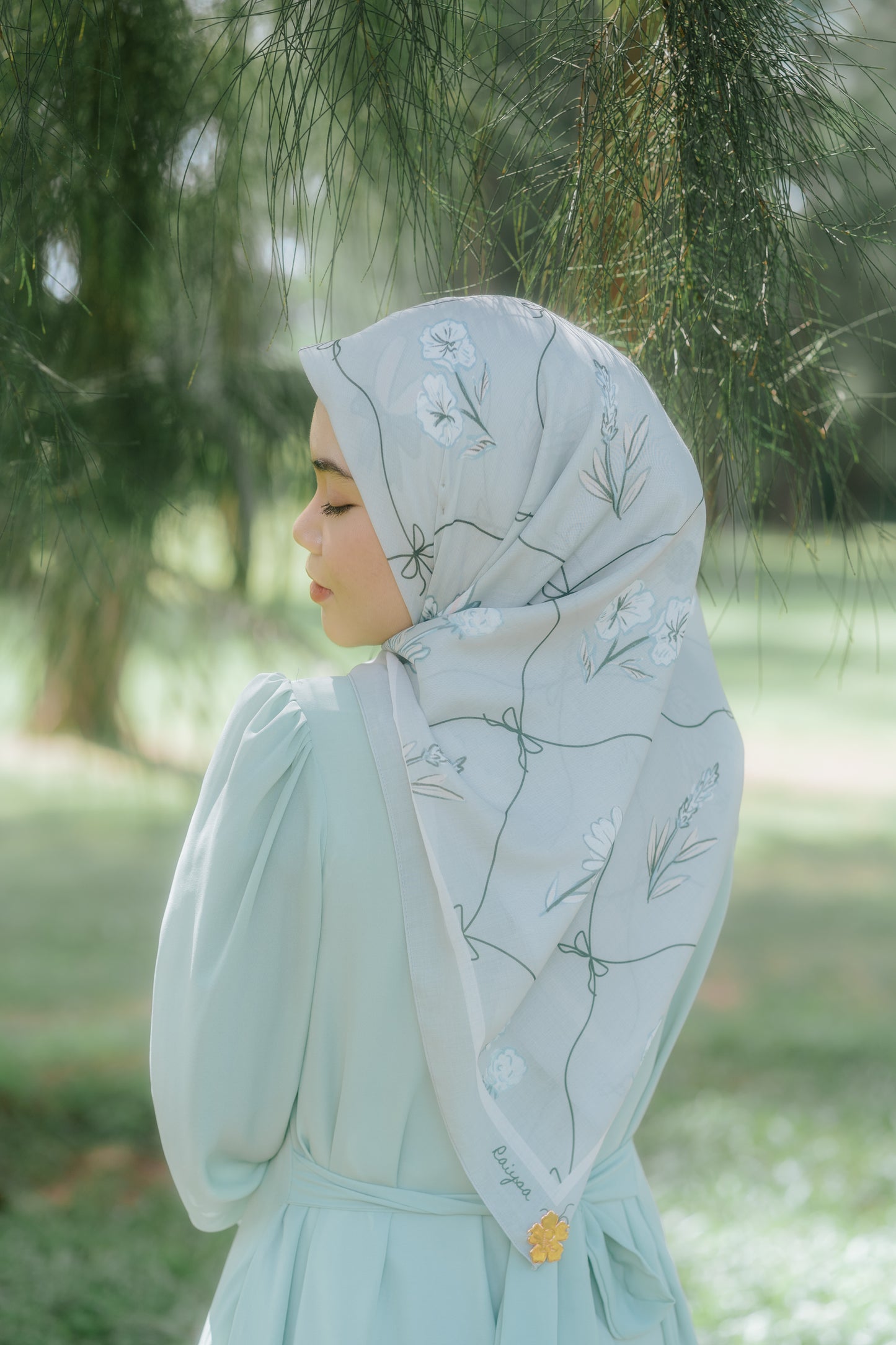 The Garden in Mint (Square)