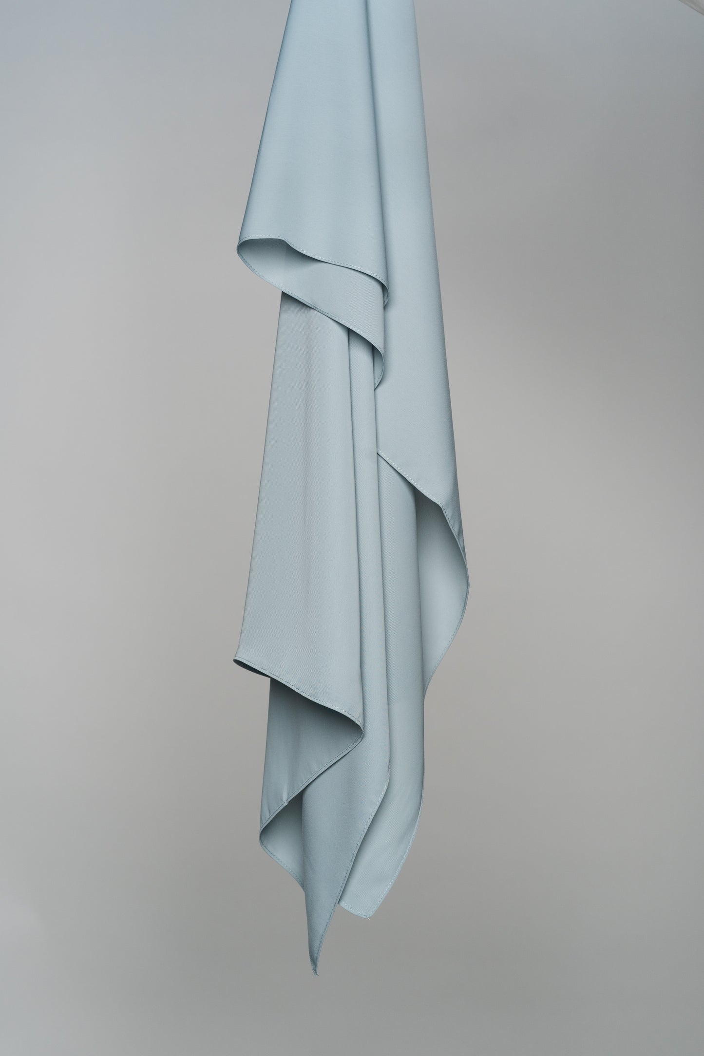(DISPLAY PC) Medina Silk — Baby Blue