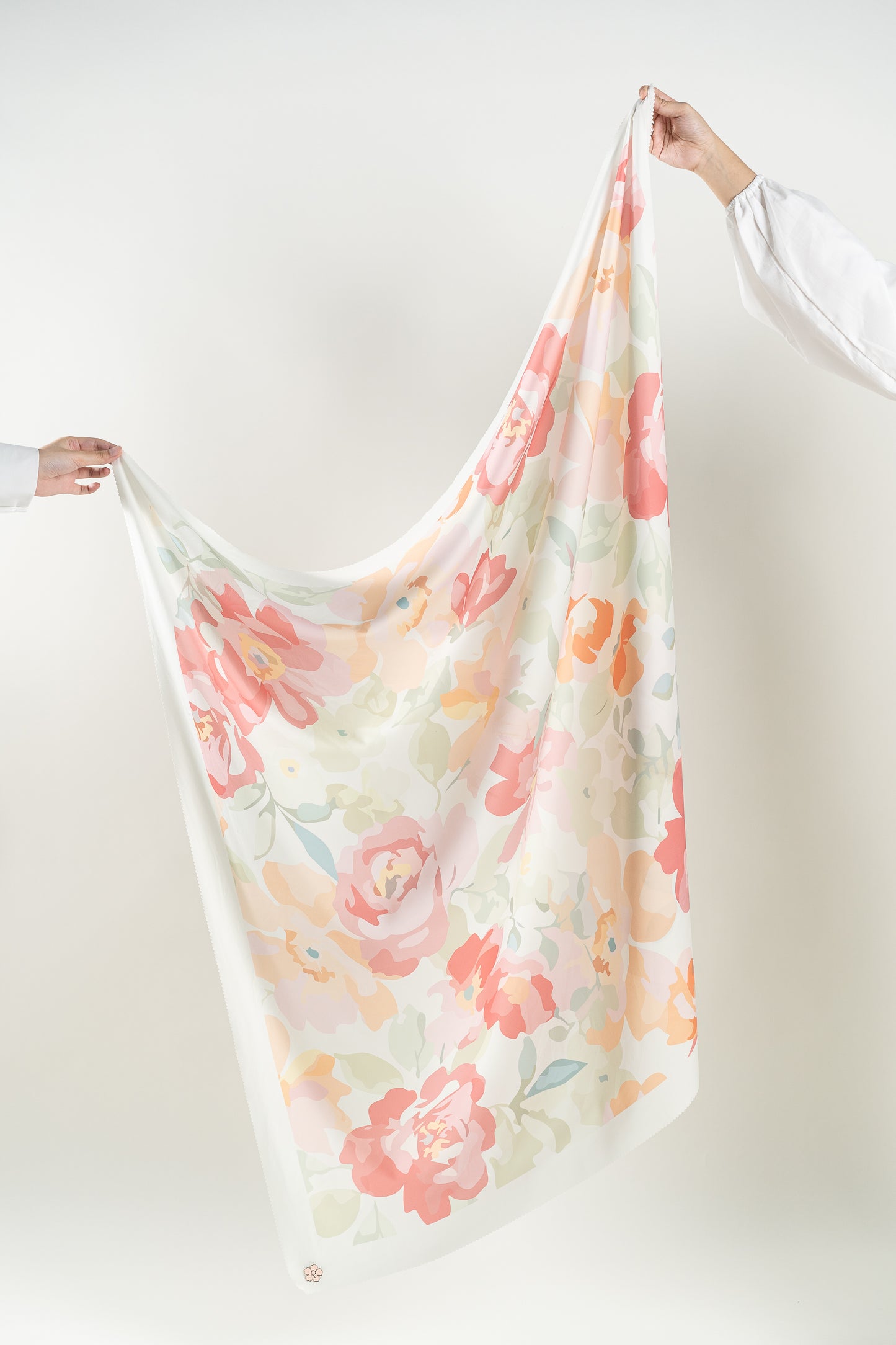 PEONY— Fleur in Nature