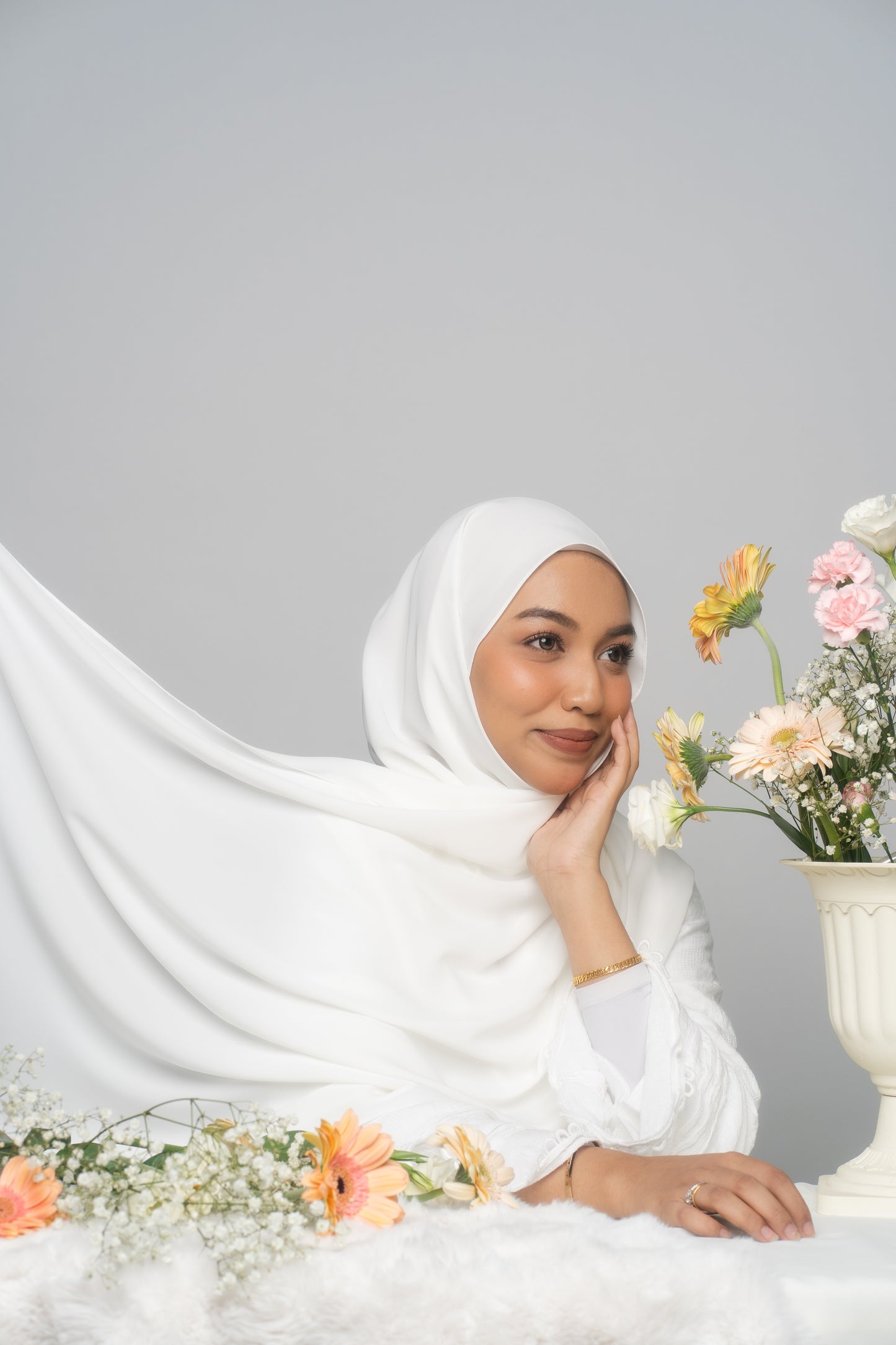 (DISPLAY PC) Medina Silk - Snow White